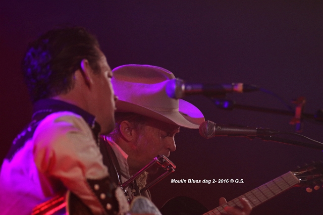 Ian Siegal & Jimbo Mathus. (3).JPG